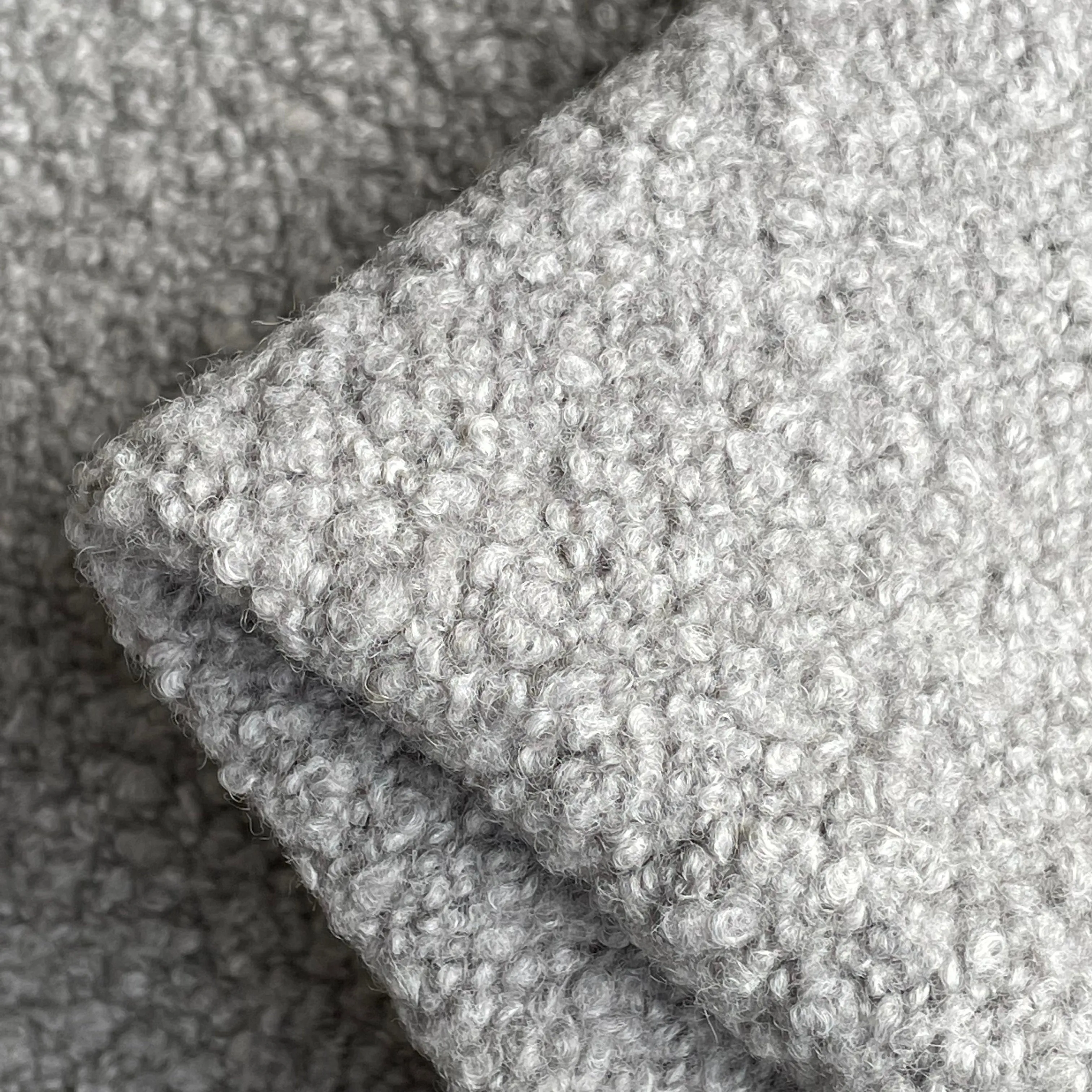 Alloy Bouclé