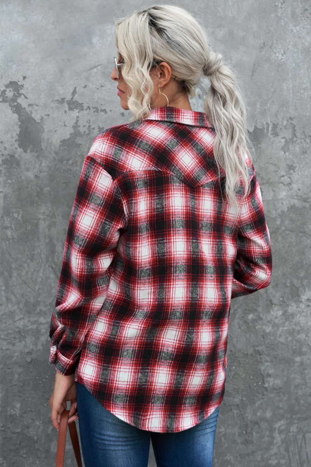 Buttons Pocketed Plaid Shacket