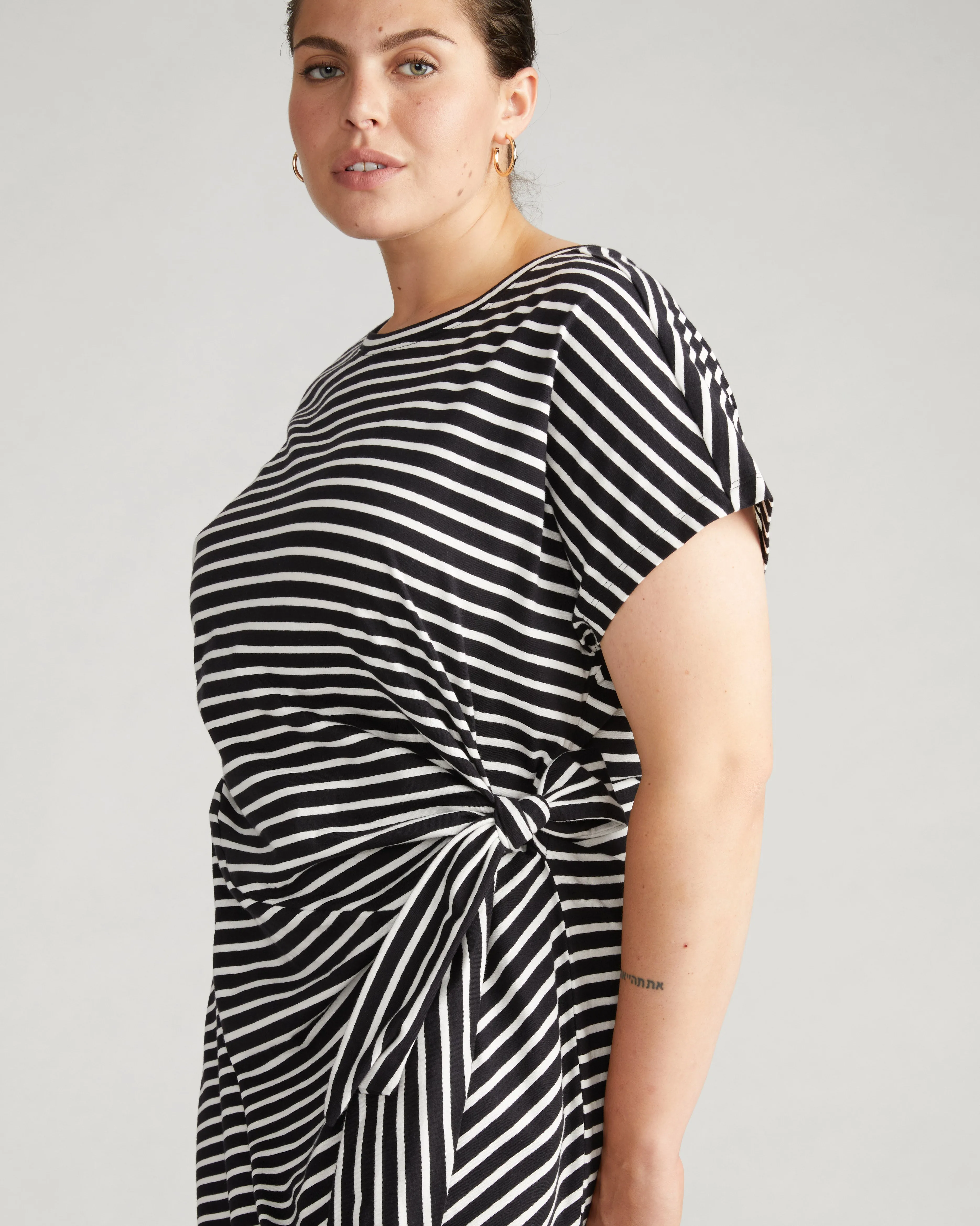 Crescent Breton Stripe Knot Dress - Black/White Stripe