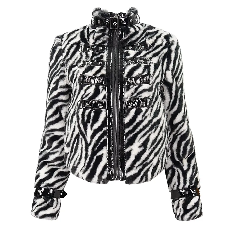 CT182 women black and white striped quilted wool jacket