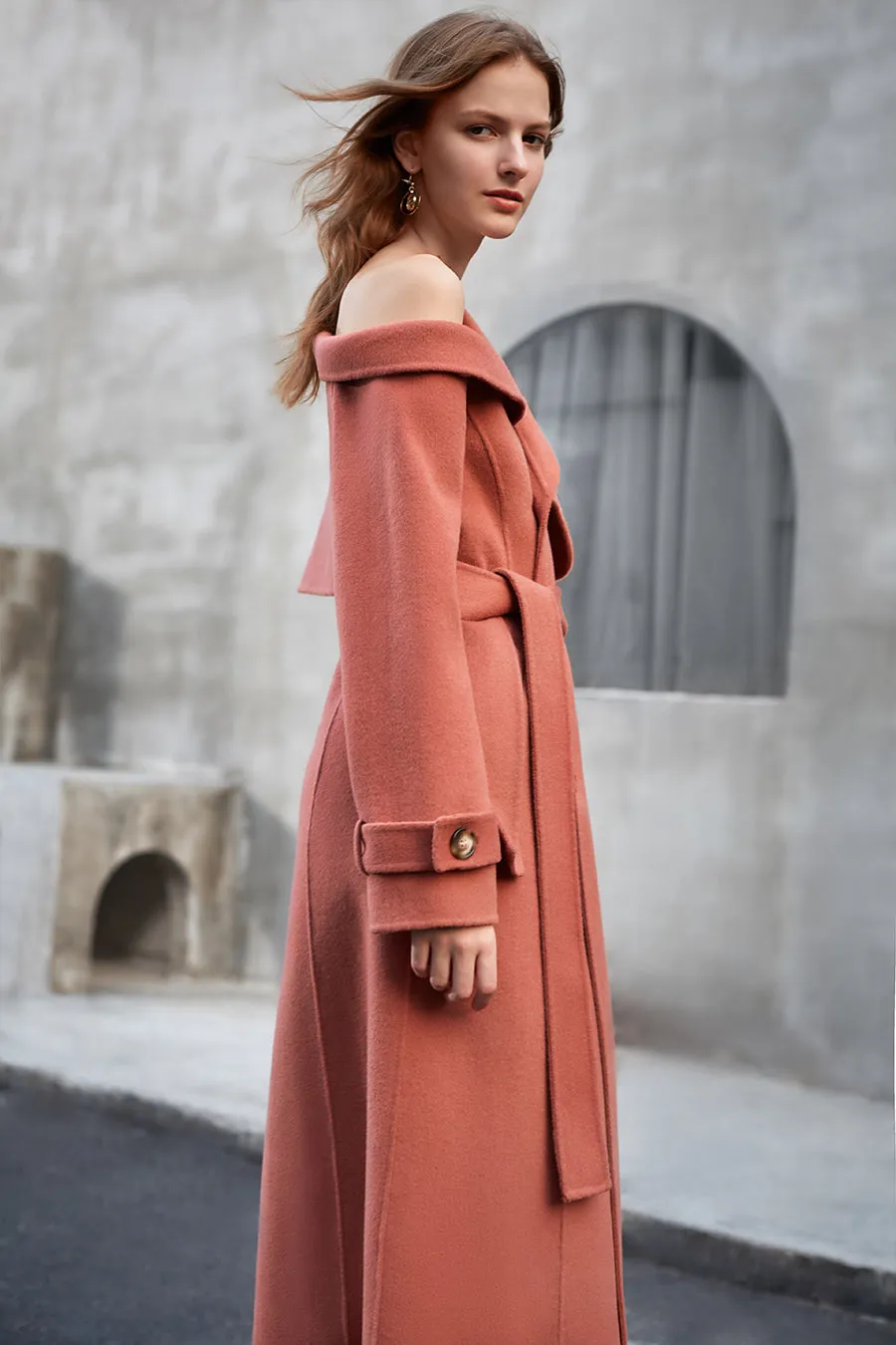 Off-the-shoulder wool double-faced coat