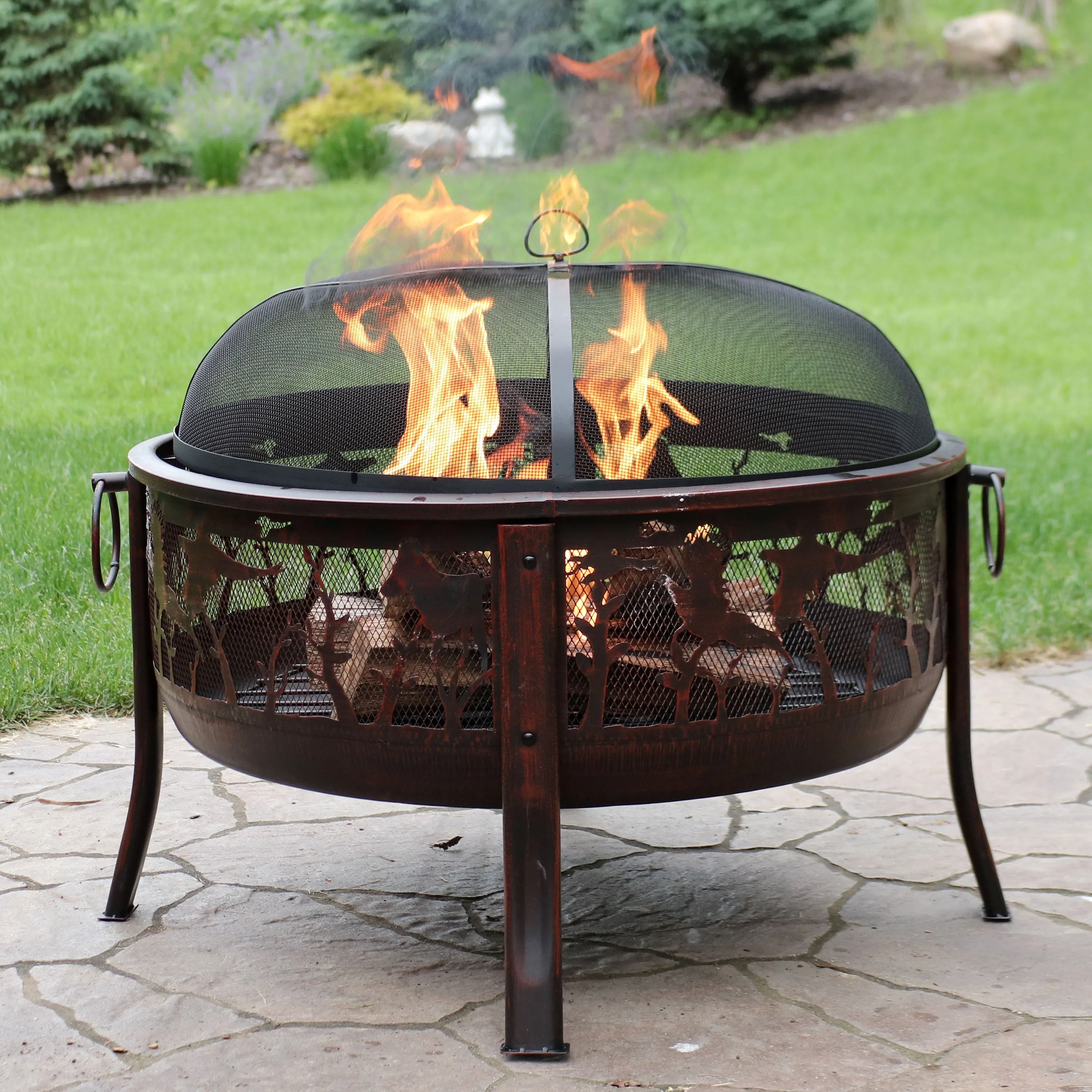 Sunnydaze Pheasant Hunting Fire Pit with Spark Screen - 30" Diameter