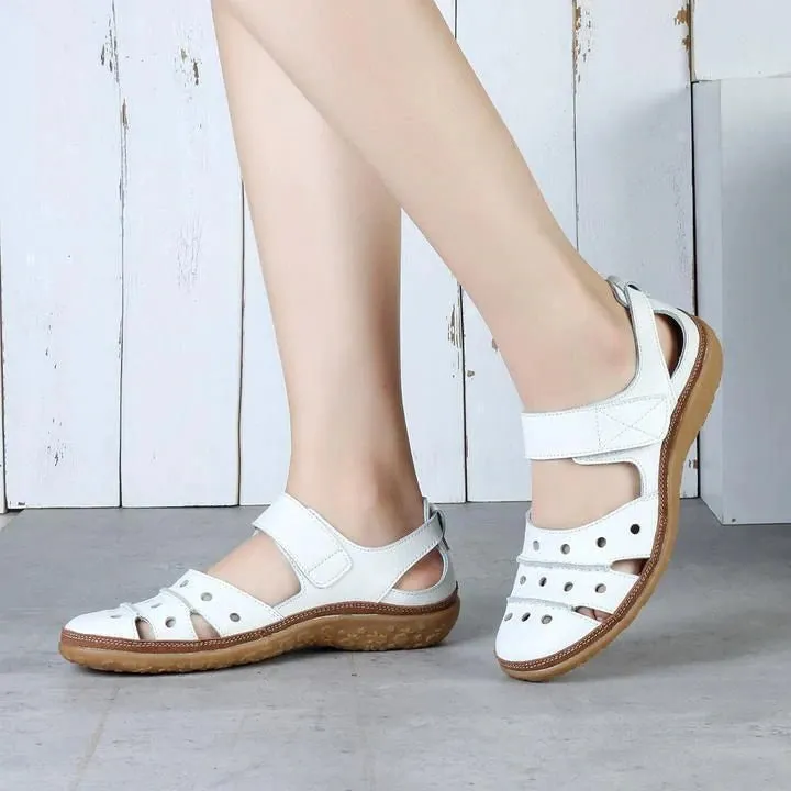 Women's Hollow Hook Flat Leather Sandals